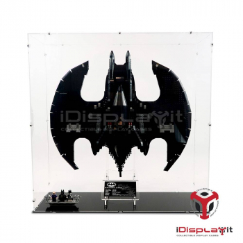 Preview: Lego 76161 UCS 1989 Batwing Display Case & Stand