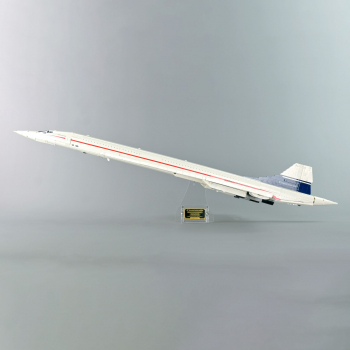Preview: 10318 Concorde Display Stand