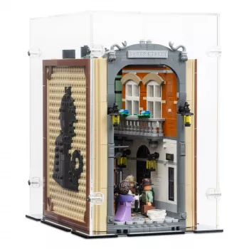 10351Sherlock Holmes: Book Nook (Closed) - Display Case