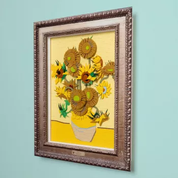 31215 Special Edition Vincent Van Gogh Sunflowers - Wall Mounted Display Case