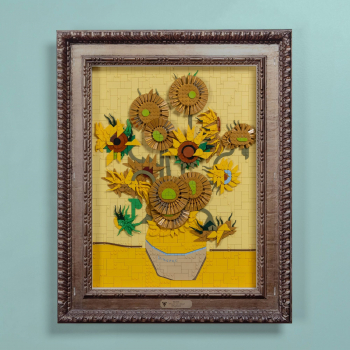Preview: 31215 Special Edition Vincent Van Gogh Sunflowers - Wall Mounted Display Case