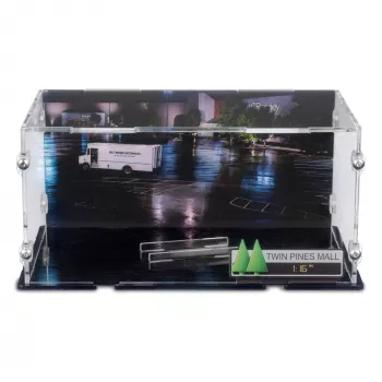 77256 Time Machine from Back to the Future - Display Case