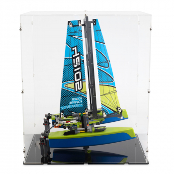Preview: 42105 Catamaran Display Case Lego