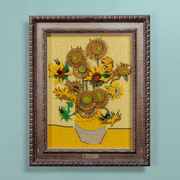 31215 Special Edition Vincent Van Gogh Sunflowers - Wall Mounted Display Case