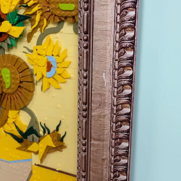 31215 Special Edition Vincent Van Gogh Sunflowers - Wall Mounted Display Case